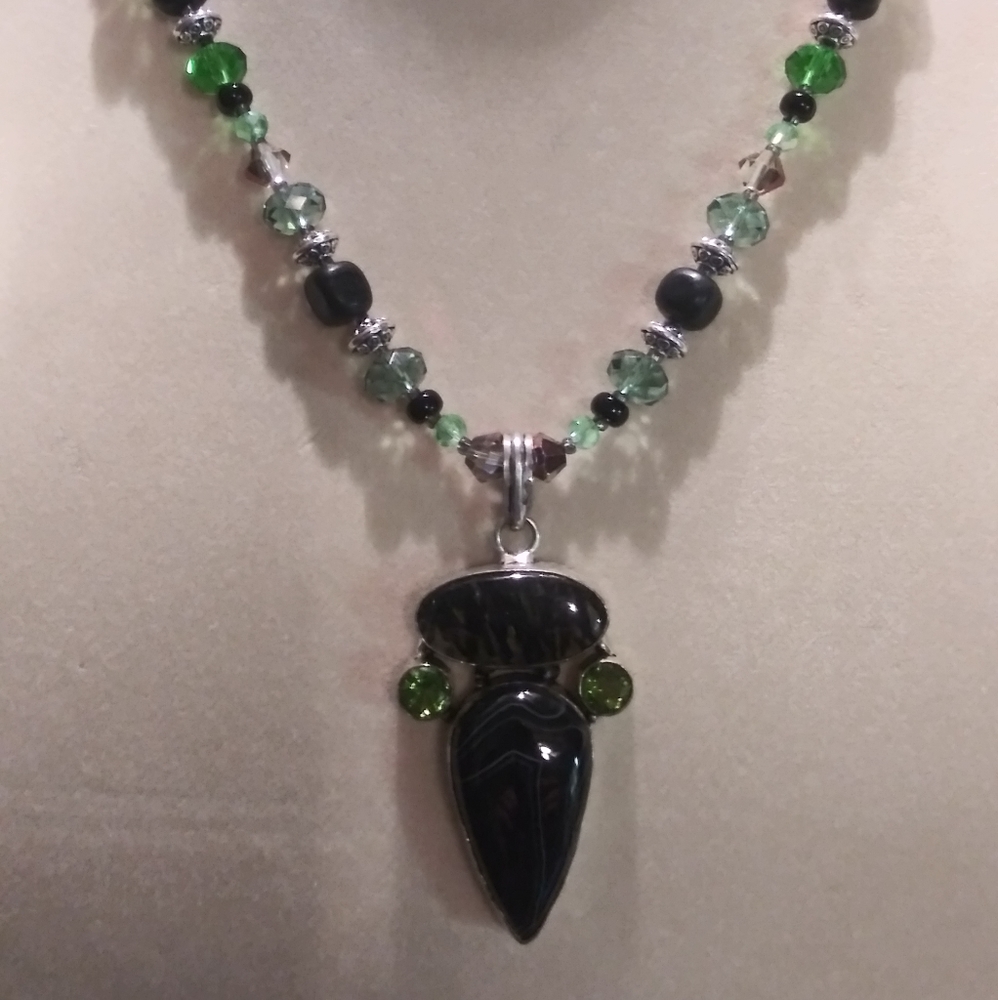 Black Agate Quartz & peridot Quartz Beaded Pendant
